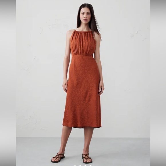 Banana Republic Factory Dresses & Skirts - Banana Republic HIGH-NECK JACQUARD MIDI DRESS 16 NWT